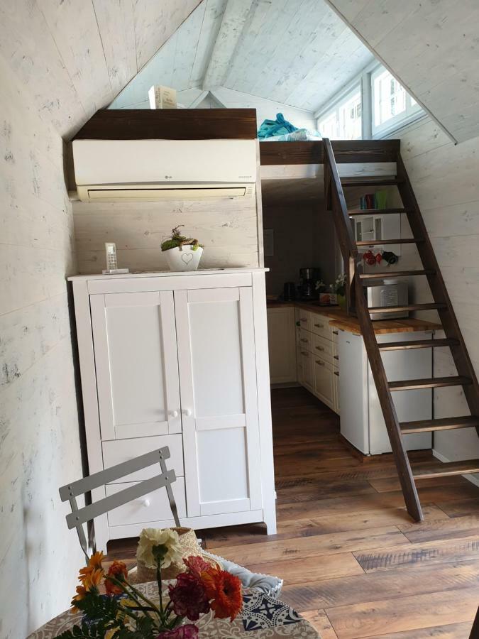 Apartment Tinyhaus Wolkenlos Familie Hamdorf Bad Sulza